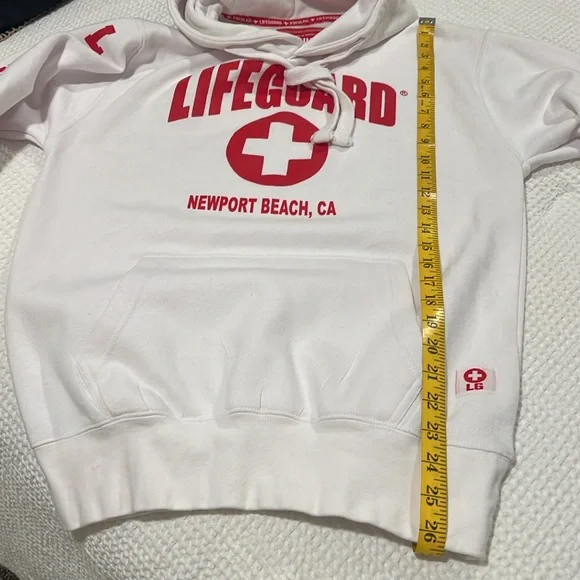 Lifeguard Officially Licensed Newport Beach CA Unisex White Red Hoodie EUC Small - Picture 12 of 12